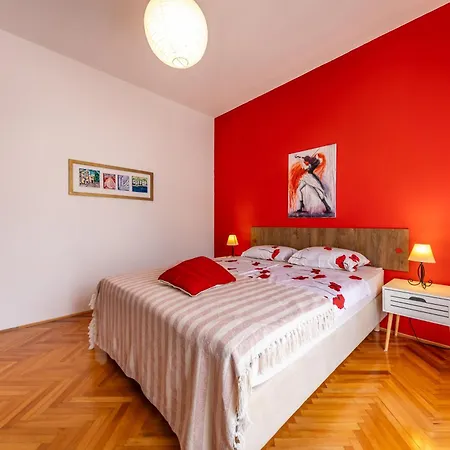 Red Διαμέρισμα Ντουμπρόβνικ