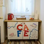Apartment Red